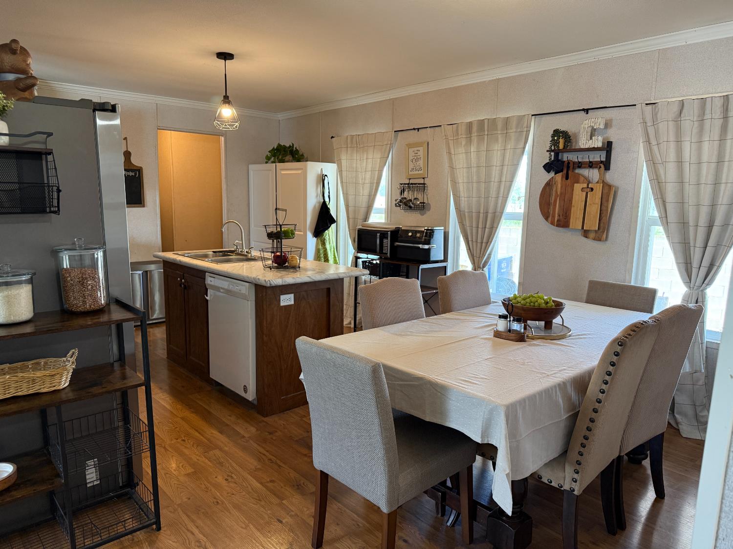 2575 S Willow Ave #SP 45, Fresno, CA 93725