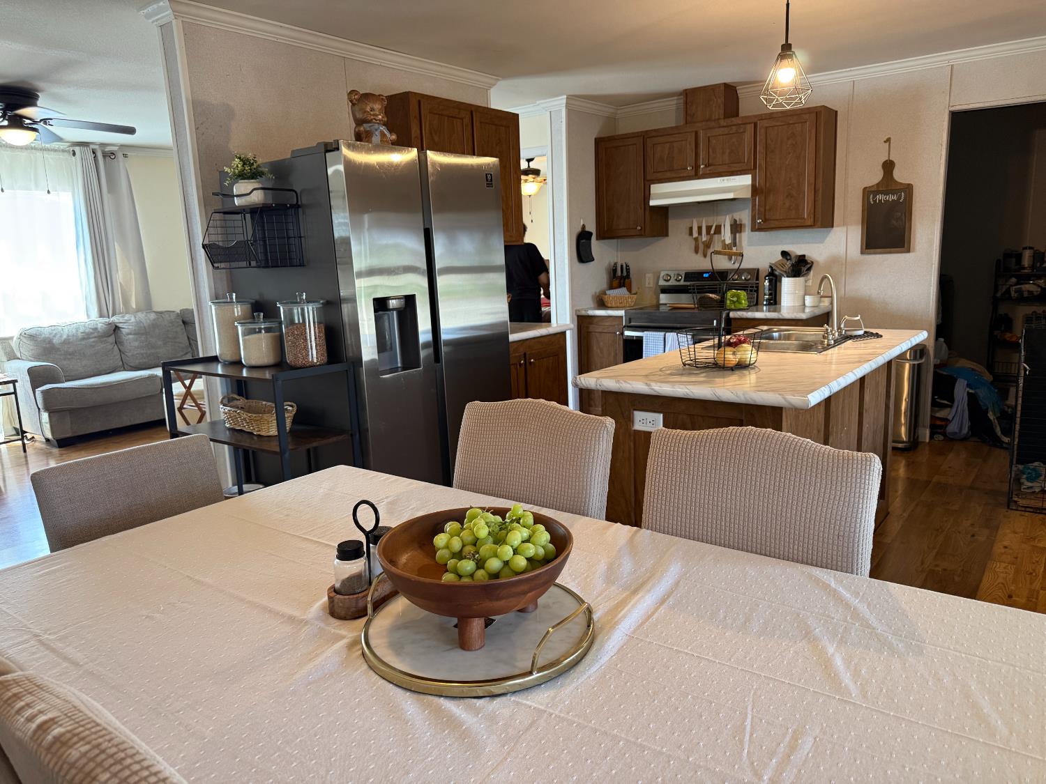 2575 S Willow Ave #SP 45, Fresno, CA 93725