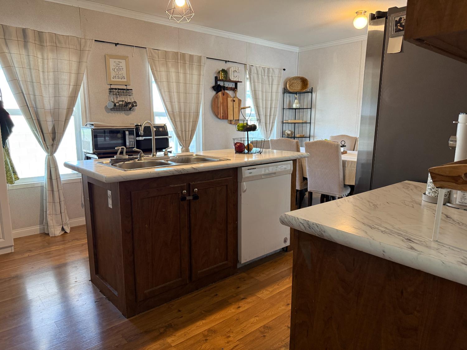 2575 S Willow Ave #SP 45, Fresno, CA 93725