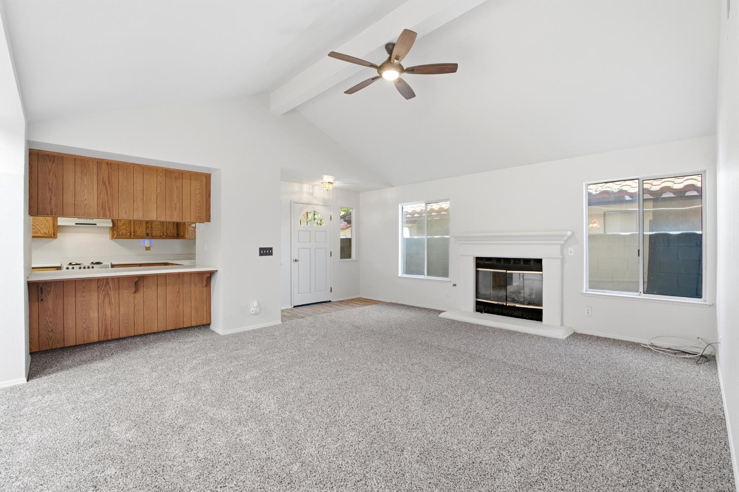 88 Rosewood Cir, Madera, CA 93637