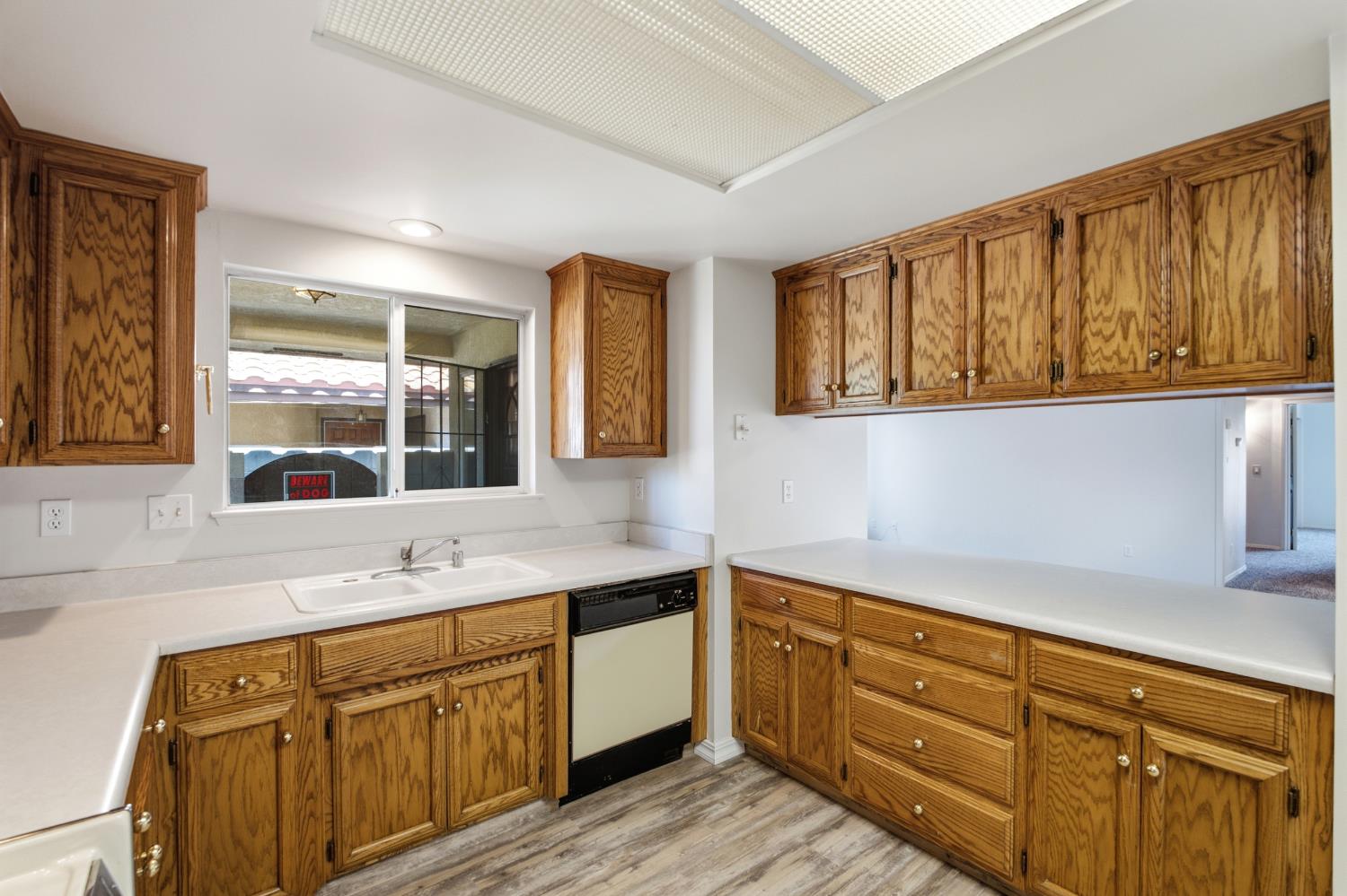 88 Rosewood Cir, Madera, CA 93637