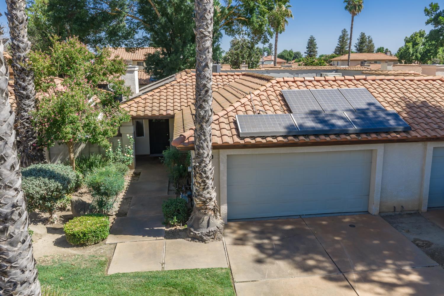 88 Rosewood Cir, Madera, CA 93637