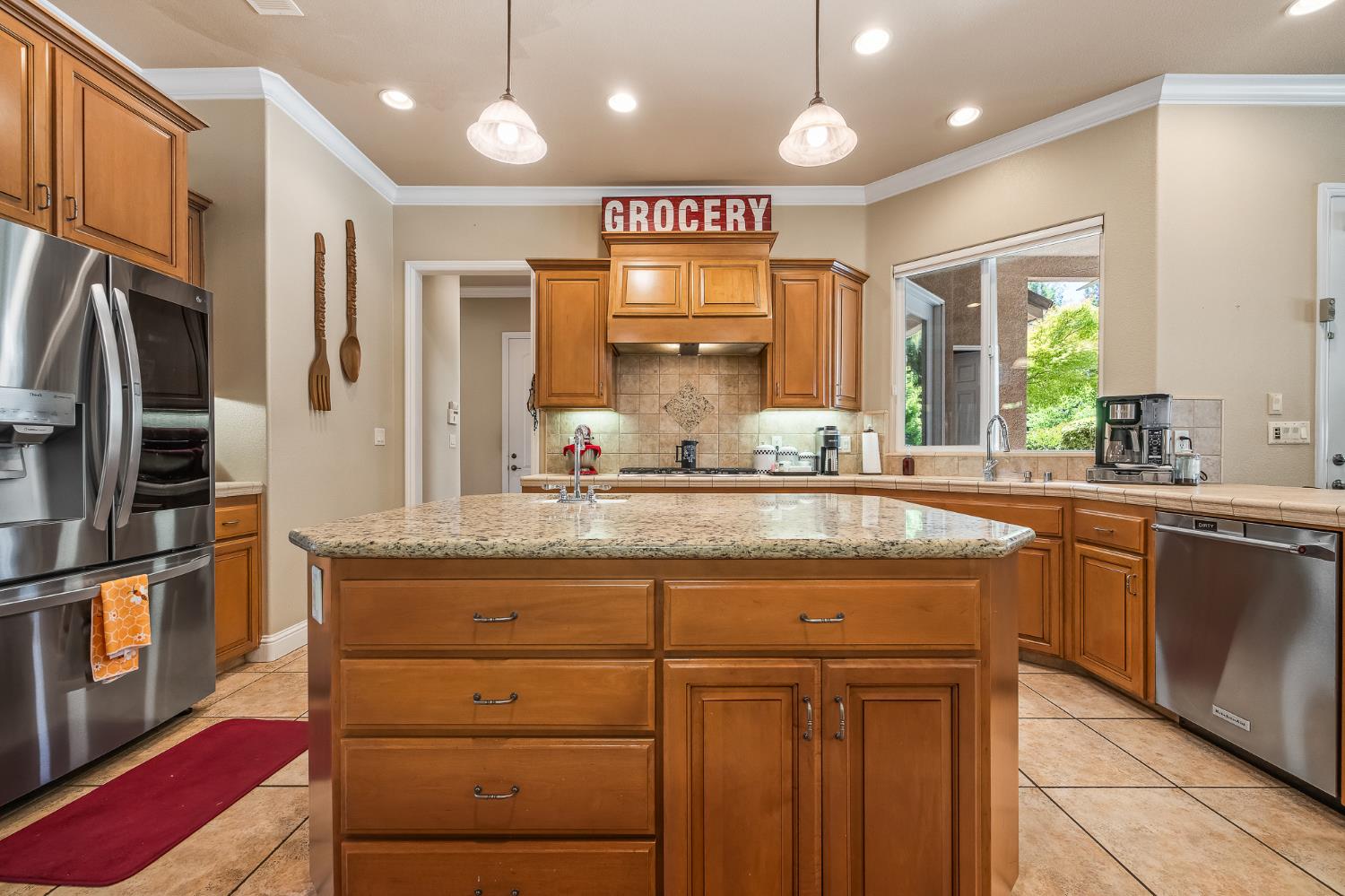 12636 Appaloosa Rd, Madera, CA 93636