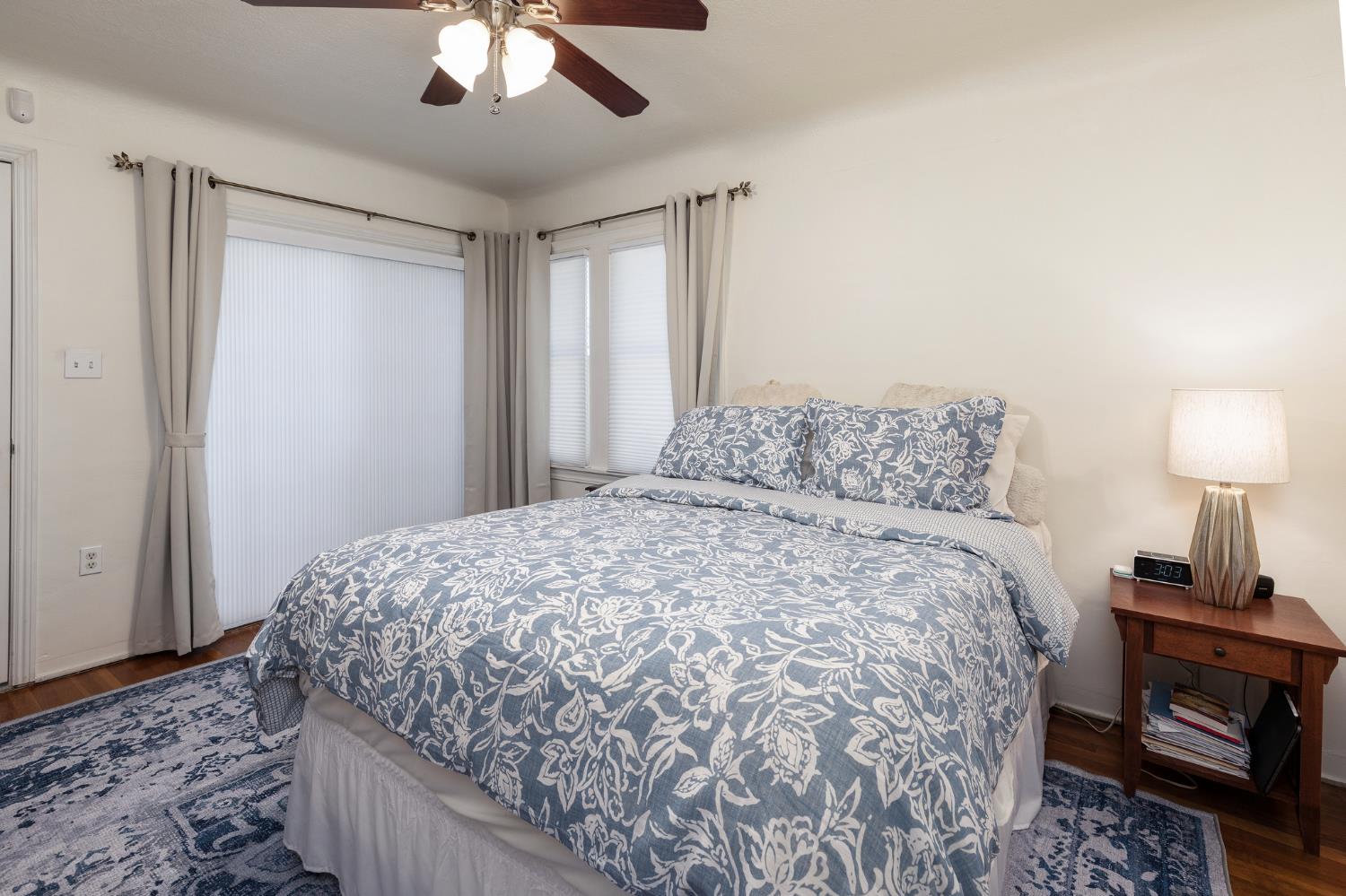 476 N Nichols, Dinuba, CA 93618