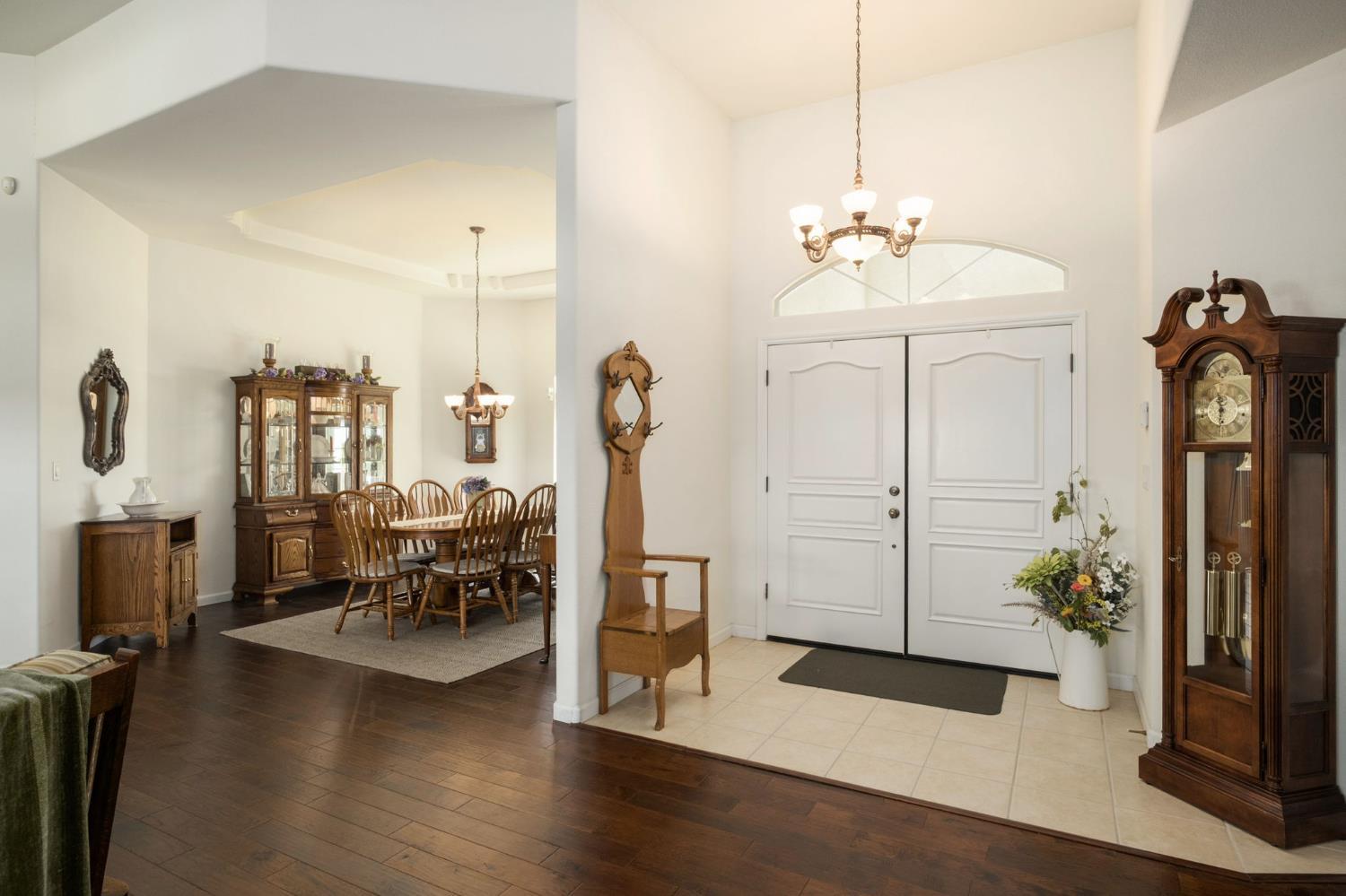 2202 W Lincoln Ave, Fresno, CA 93706