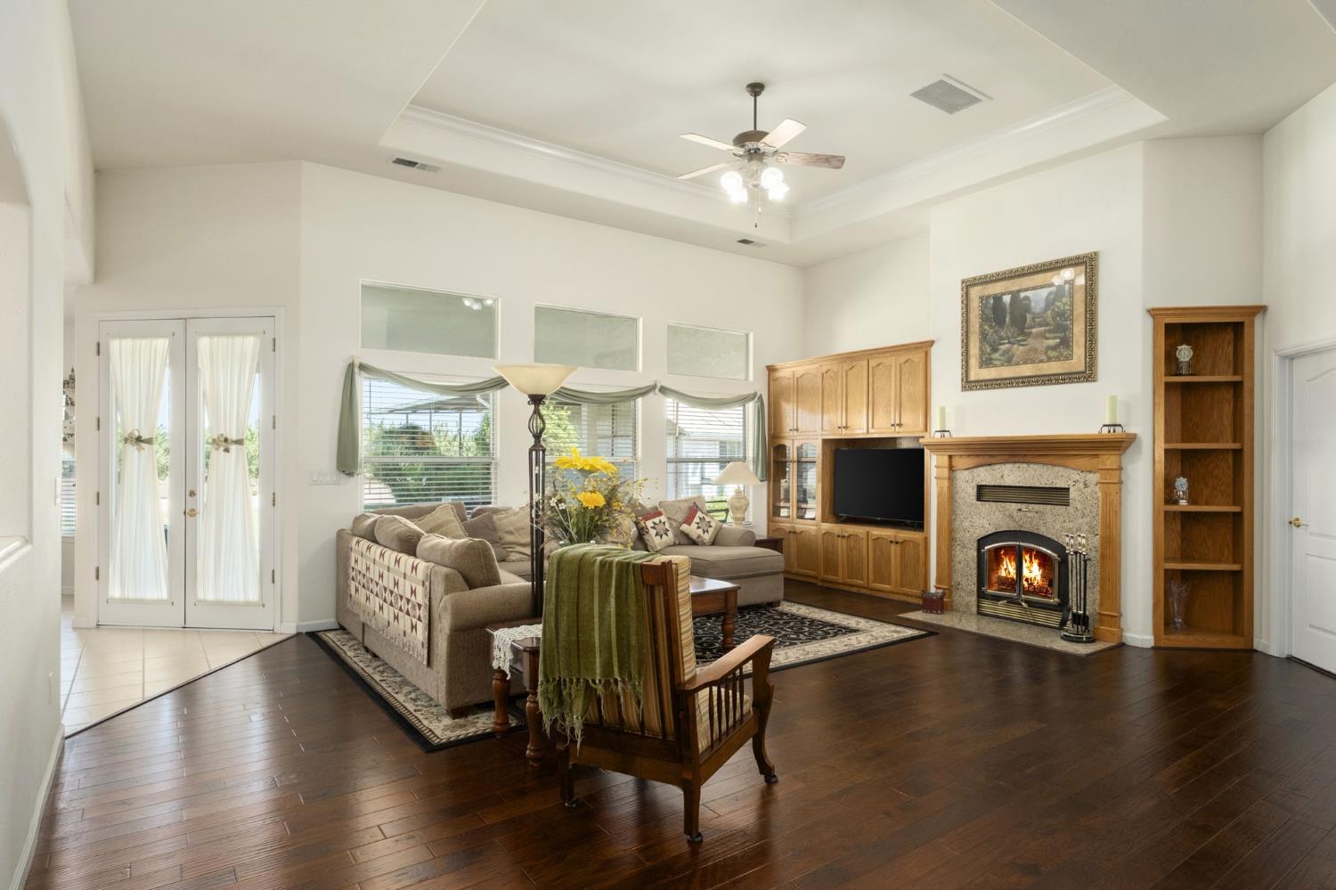 2202 W Lincoln Ave, Fresno, CA 93706