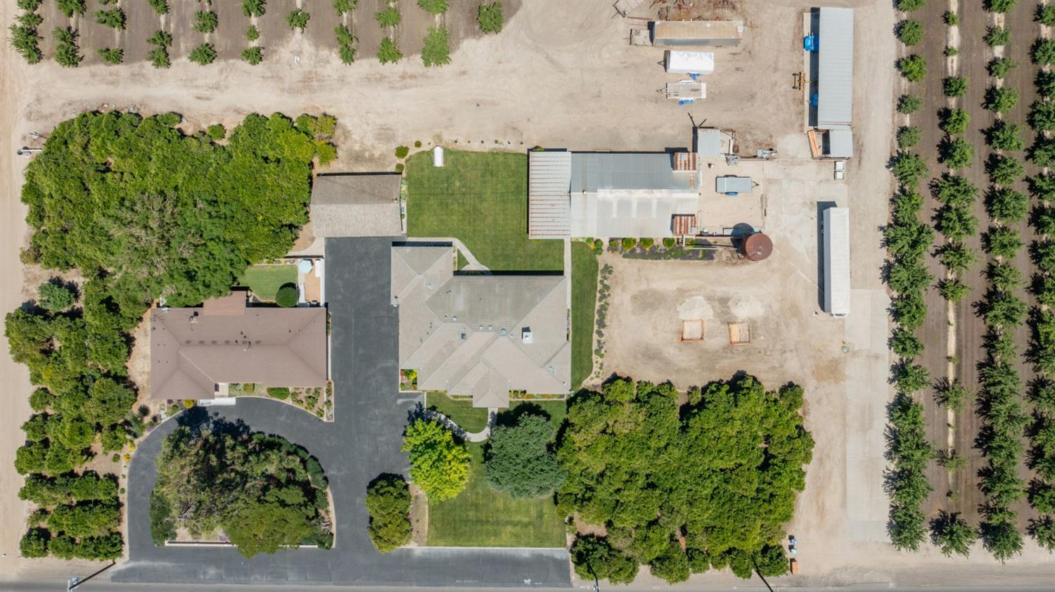 2202 W Lincoln Ave, Fresno, CA 93706