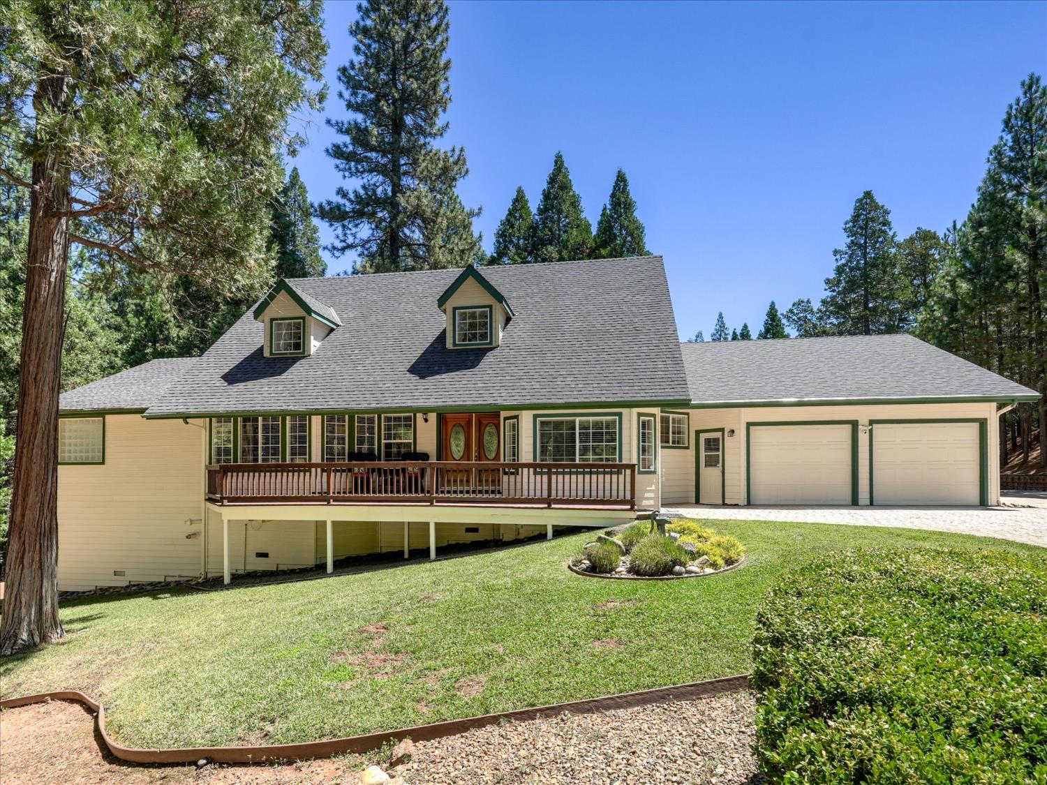 36213 Finegold Creek Dr, North Fork, CA 93643