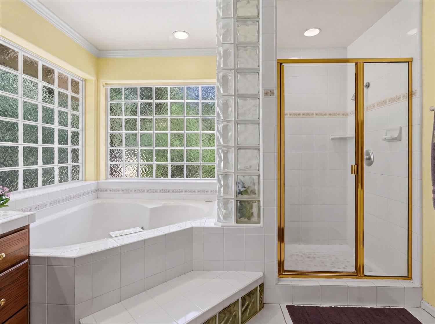 36213 Finegold Creek Dr, North Fork, CA 93643