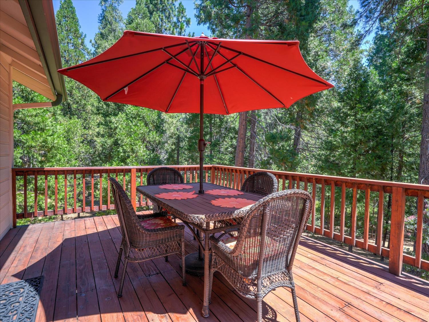 36213 Finegold Creek Dr, North Fork, CA 93643