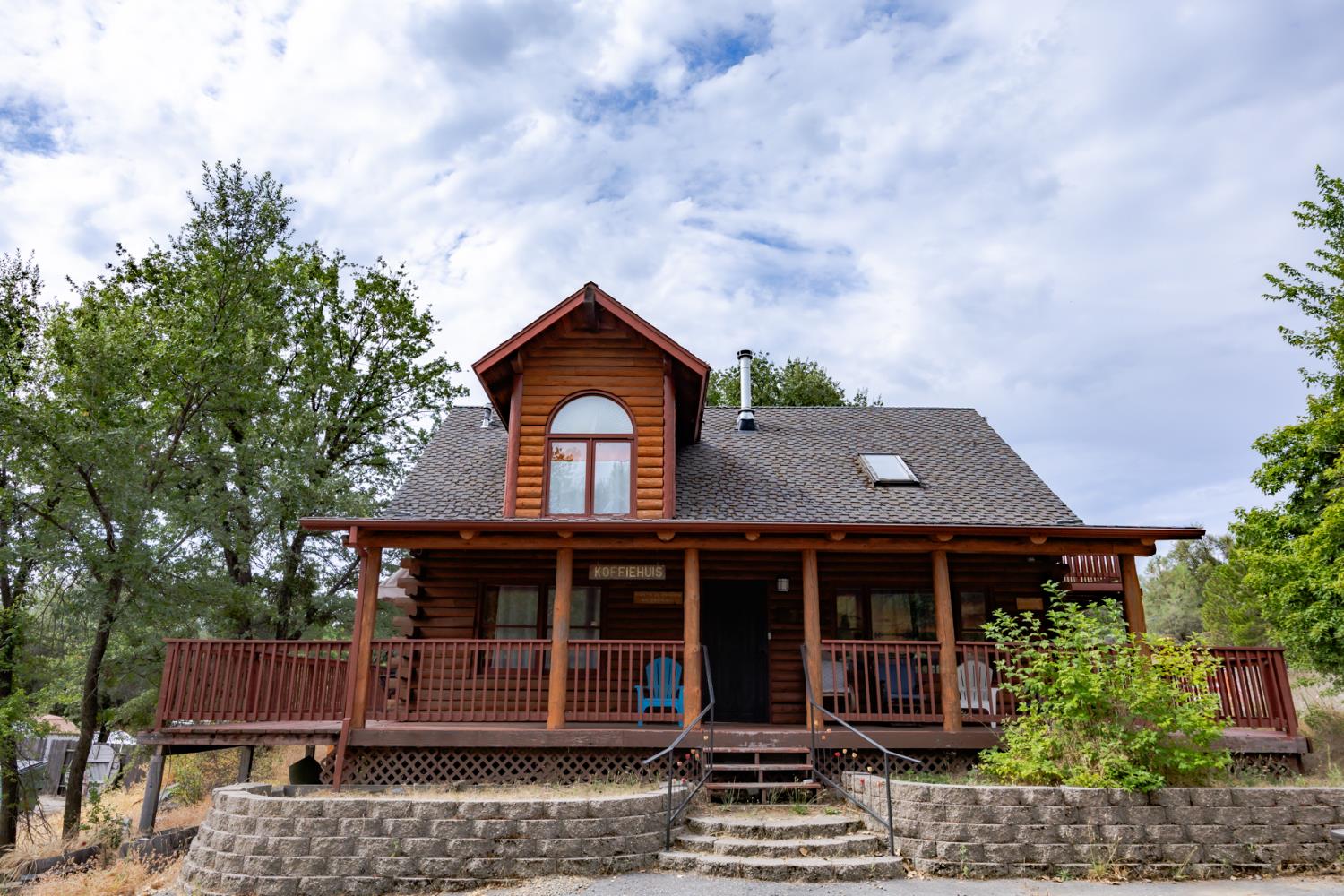 58011 Road 601, Ahwahnee, CA 93601