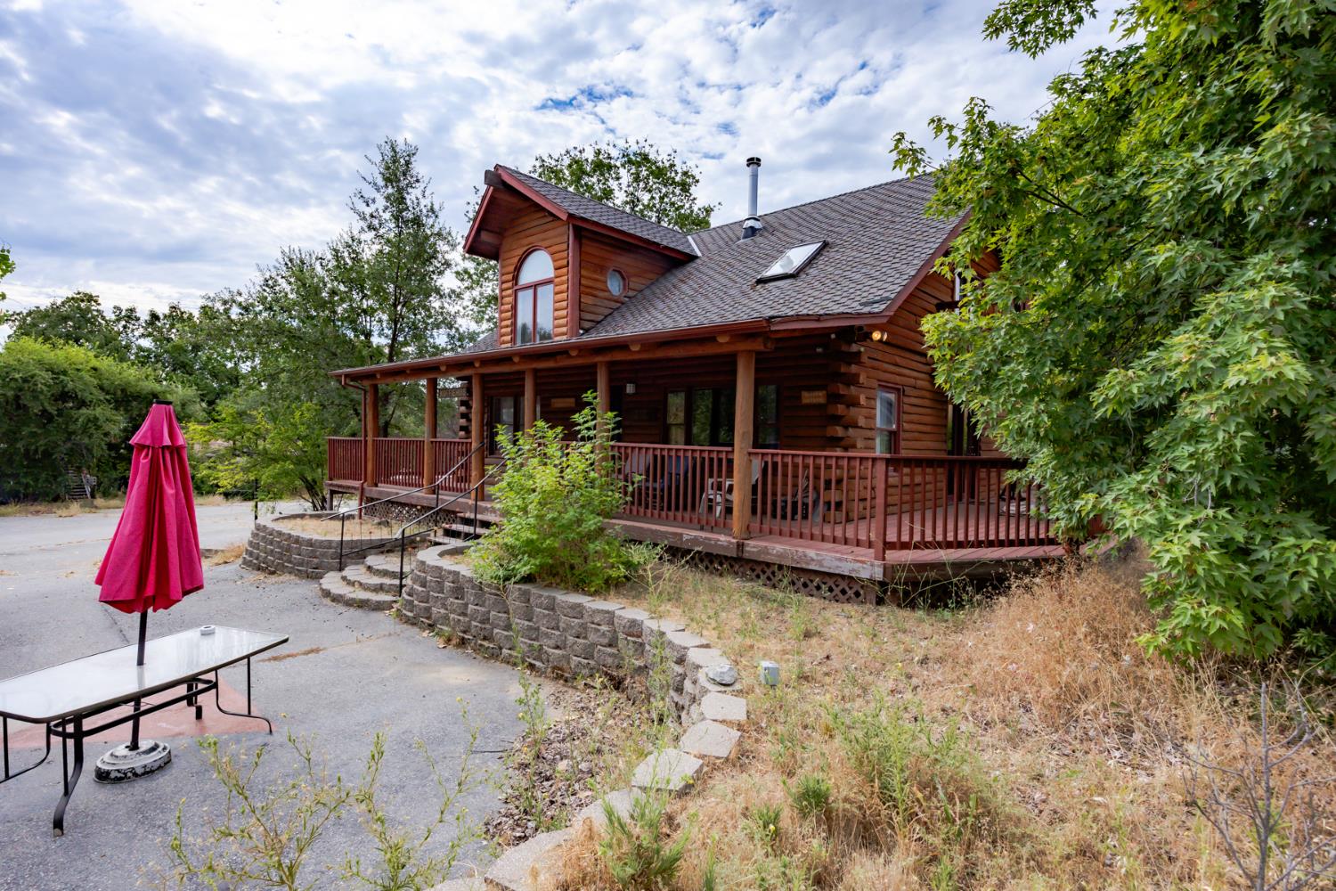 58011 Road 601, Ahwahnee, CA 93601