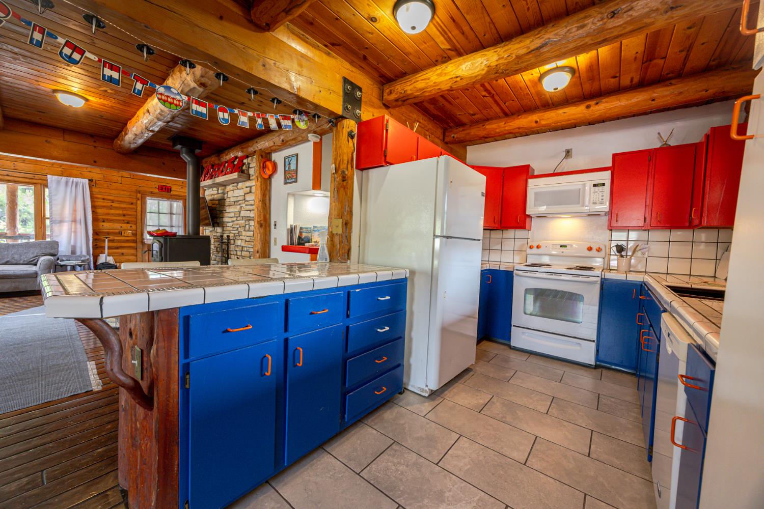 58011 Road 601, Ahwahnee, CA 93601