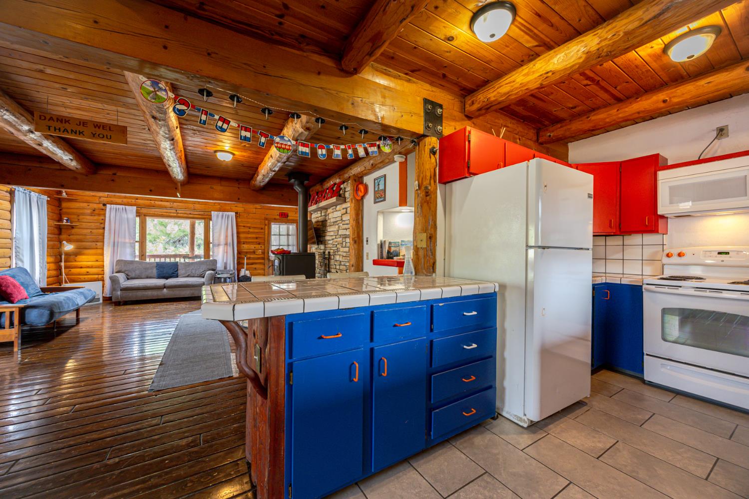 58011 Road 601, Ahwahnee, CA 93601
