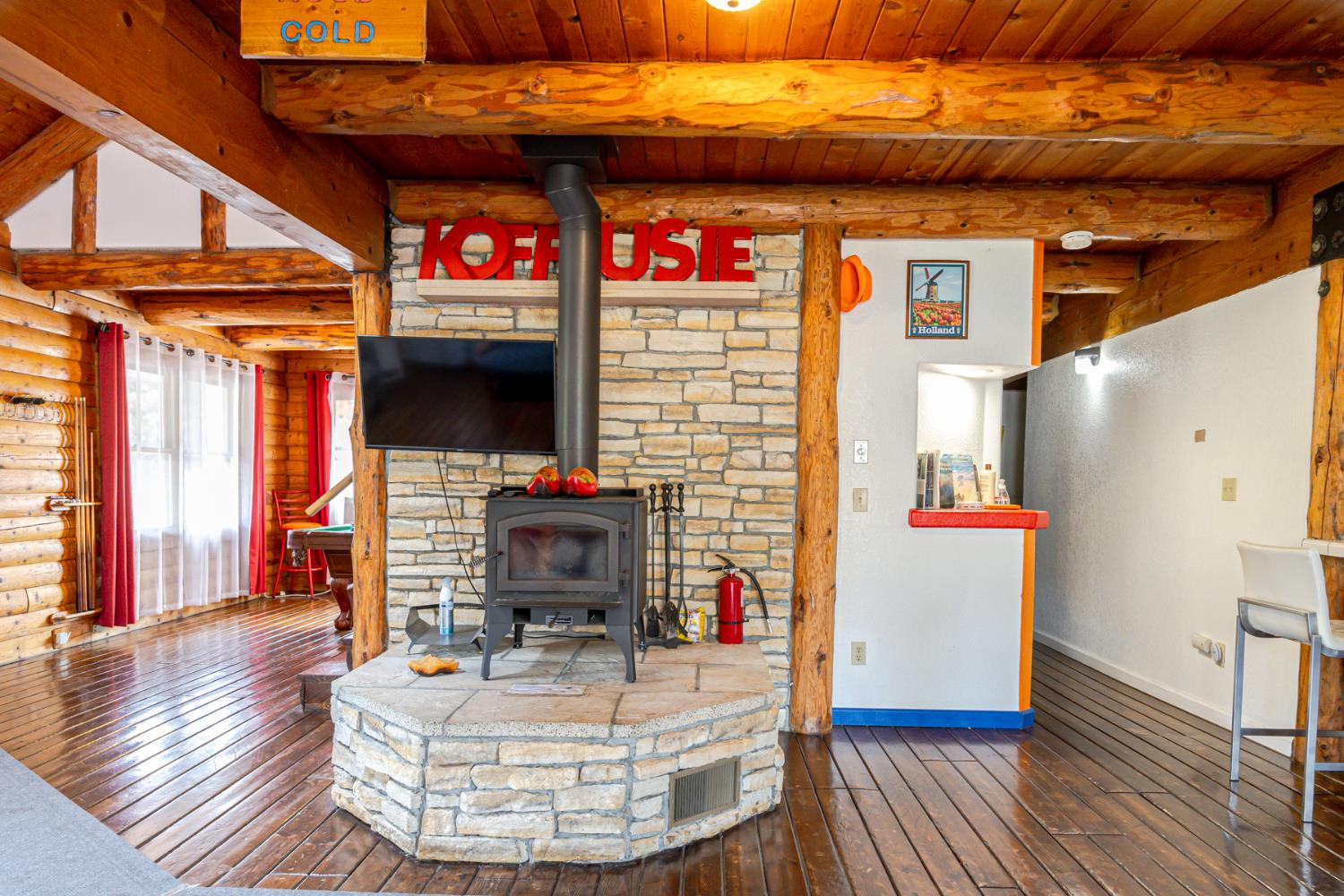 58011 Road 601, Ahwahnee, CA 93601