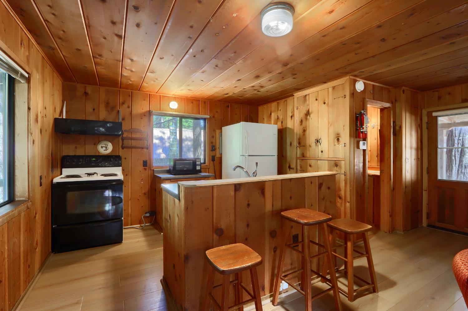 7771 WHITE CHIEF MOUNTAIN, Fish Camp, CA 93623