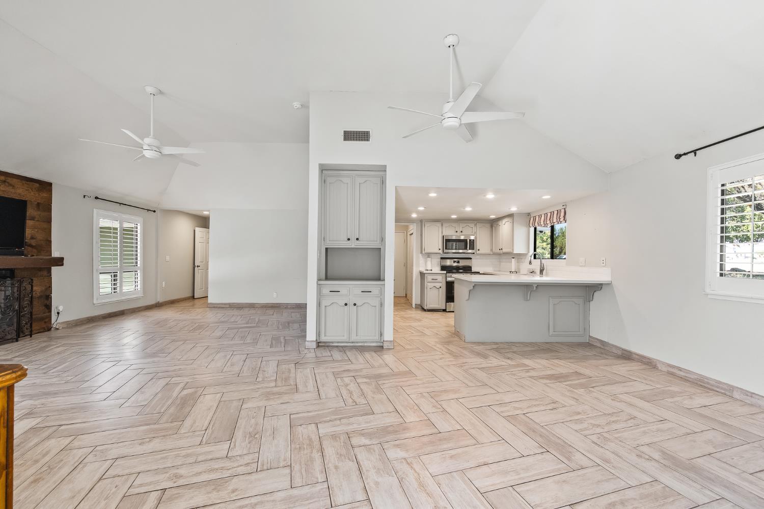 14944 Huntington Rd, Madera, CA 93636