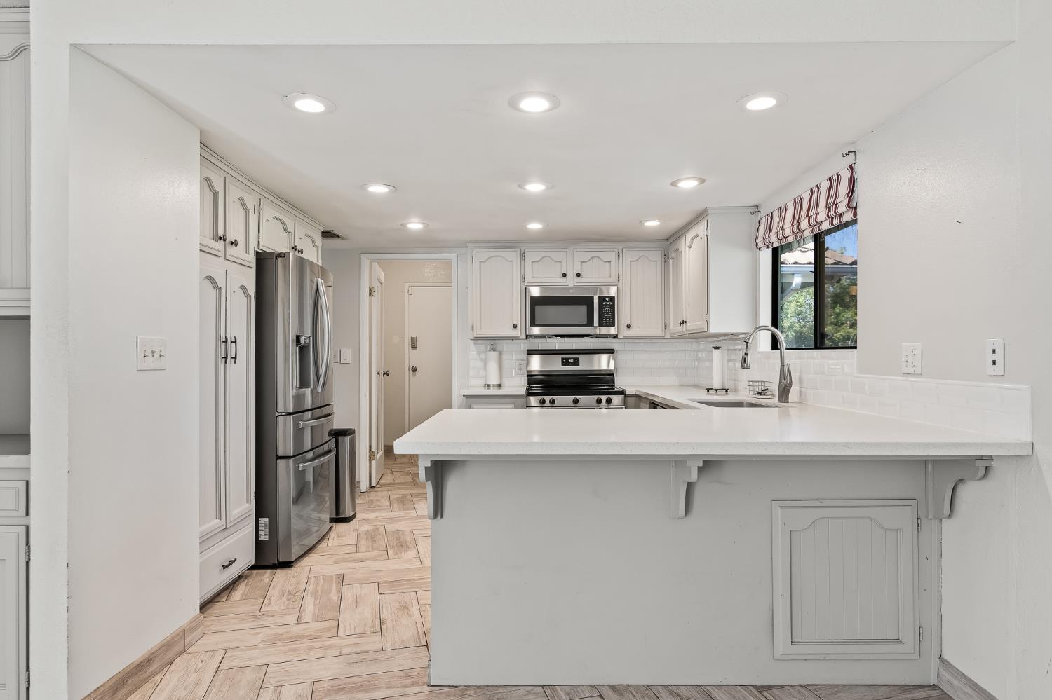 14944 Huntington Rd, Madera, CA 93636