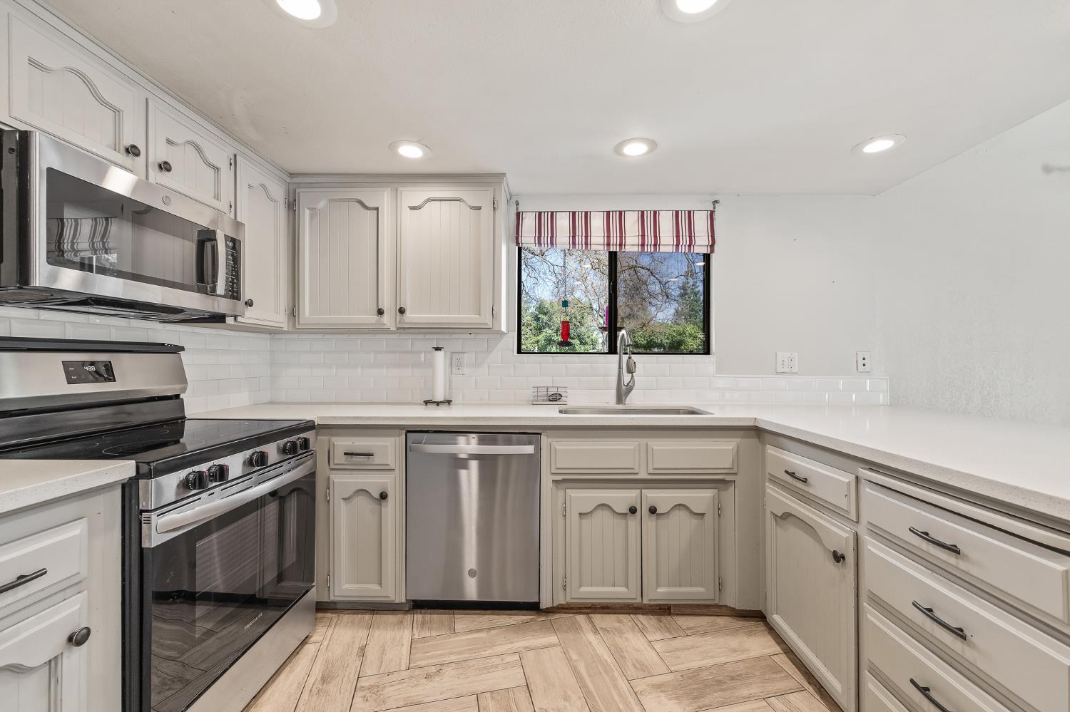 14944 Huntington Rd, Madera, CA 93636