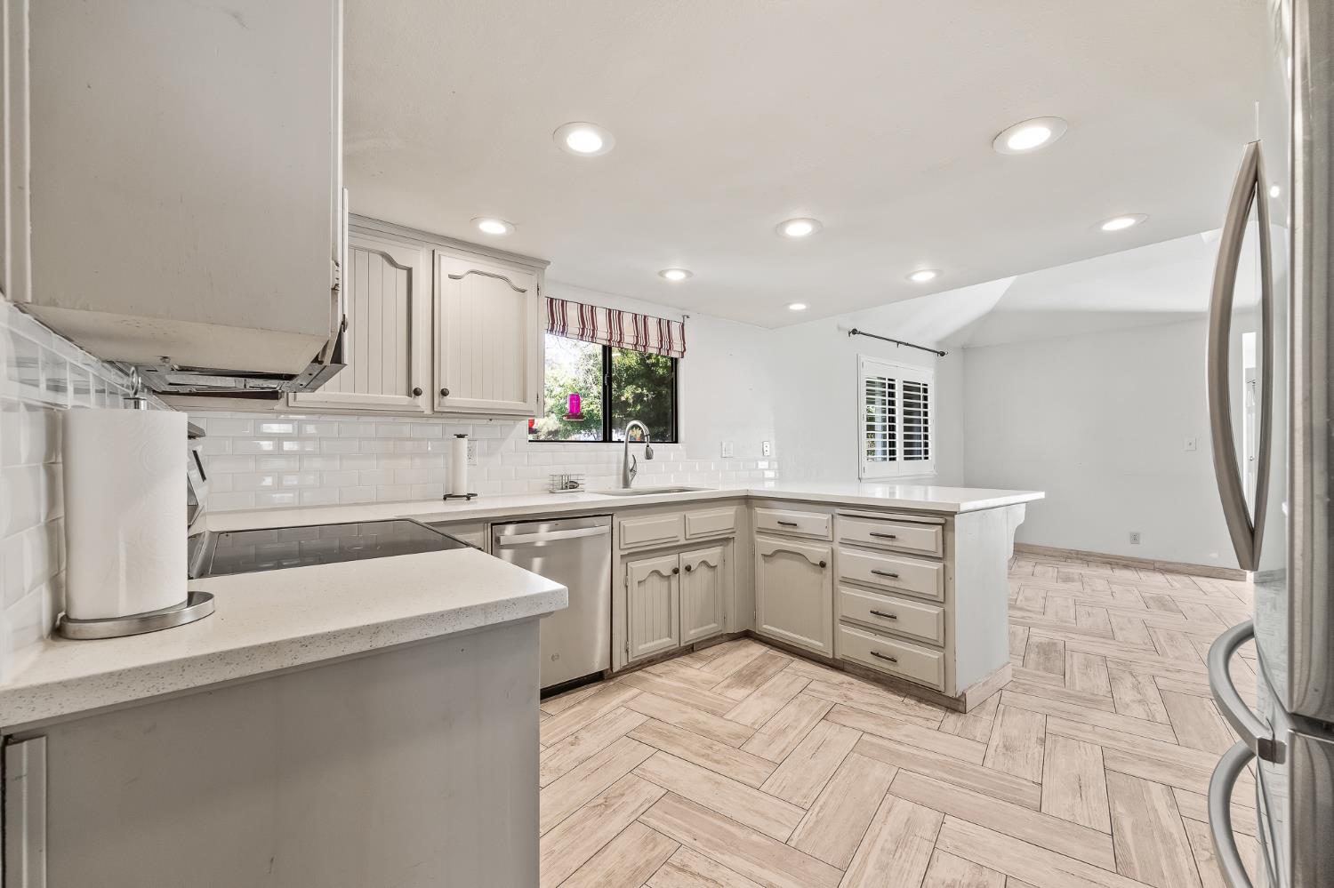 14944 Huntington Rd, Madera, CA 93636