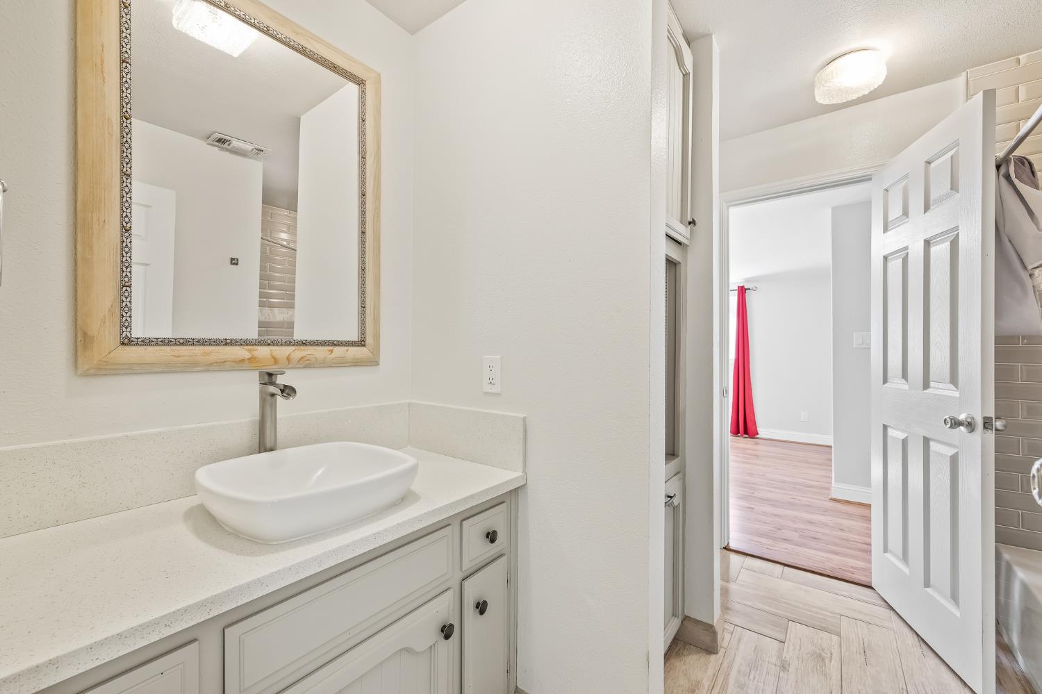 14944 Huntington Rd, Madera, CA 93636