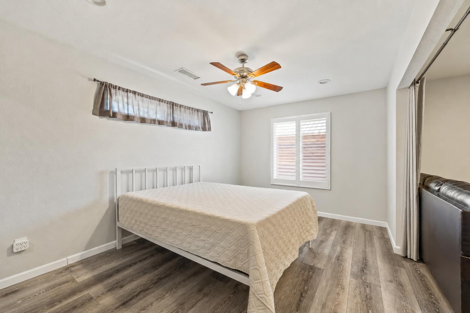 14944 Huntington Rd, Madera, CA 93636