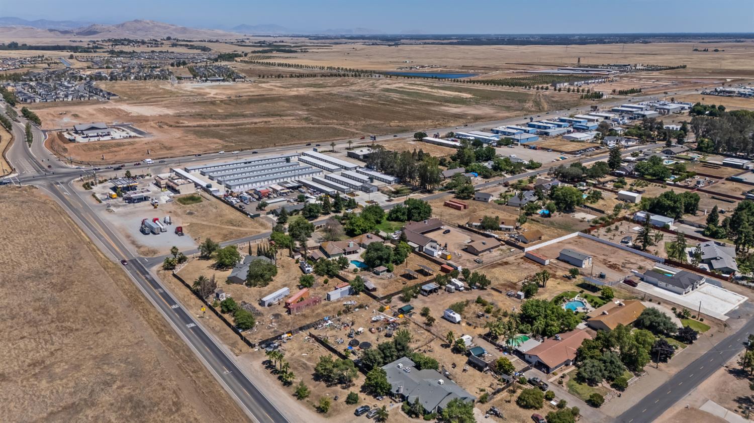 14944 Huntington Rd, Madera, CA 93636