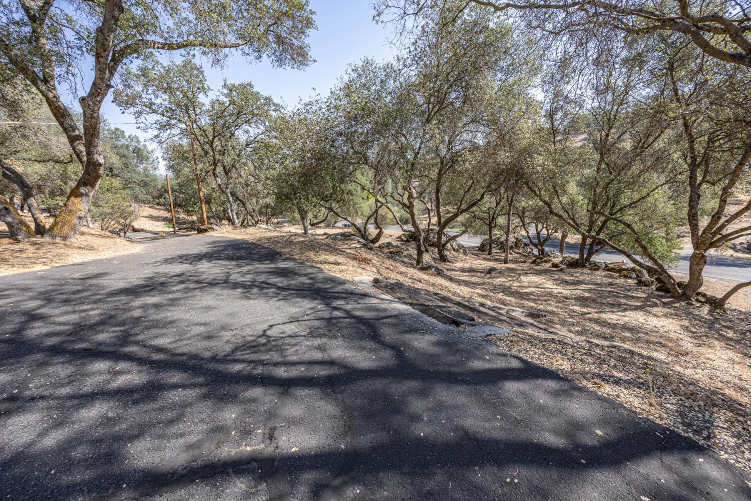 31360 Yosemite Springs Pkwy, Coarsegold, CA 93614