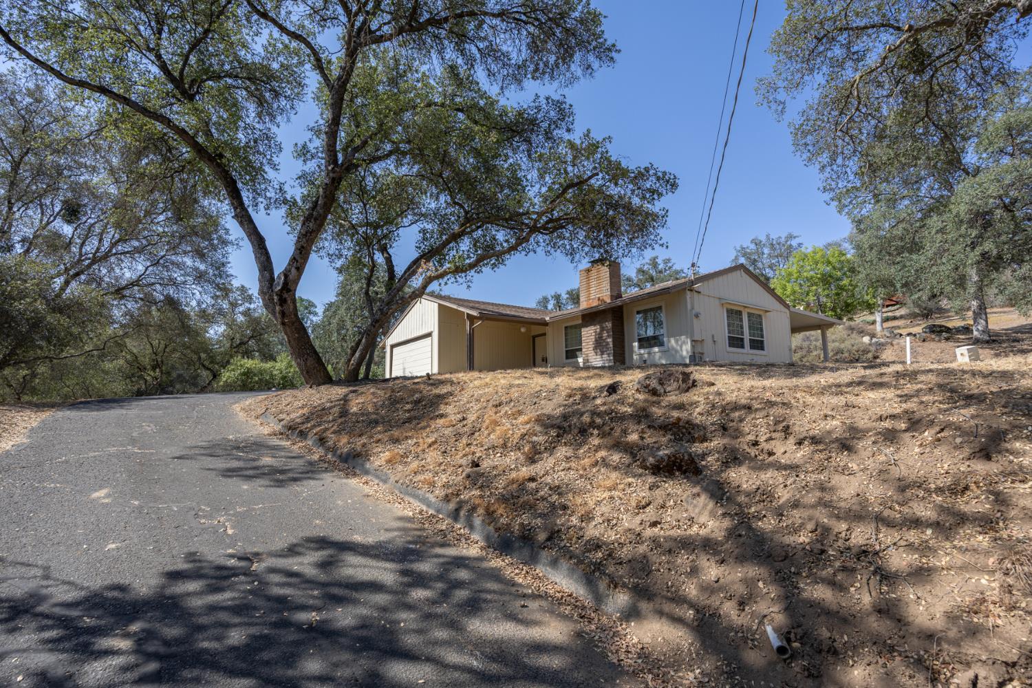 31360 Yosemite Springs Pkwy, Coarsegold, CA 93614