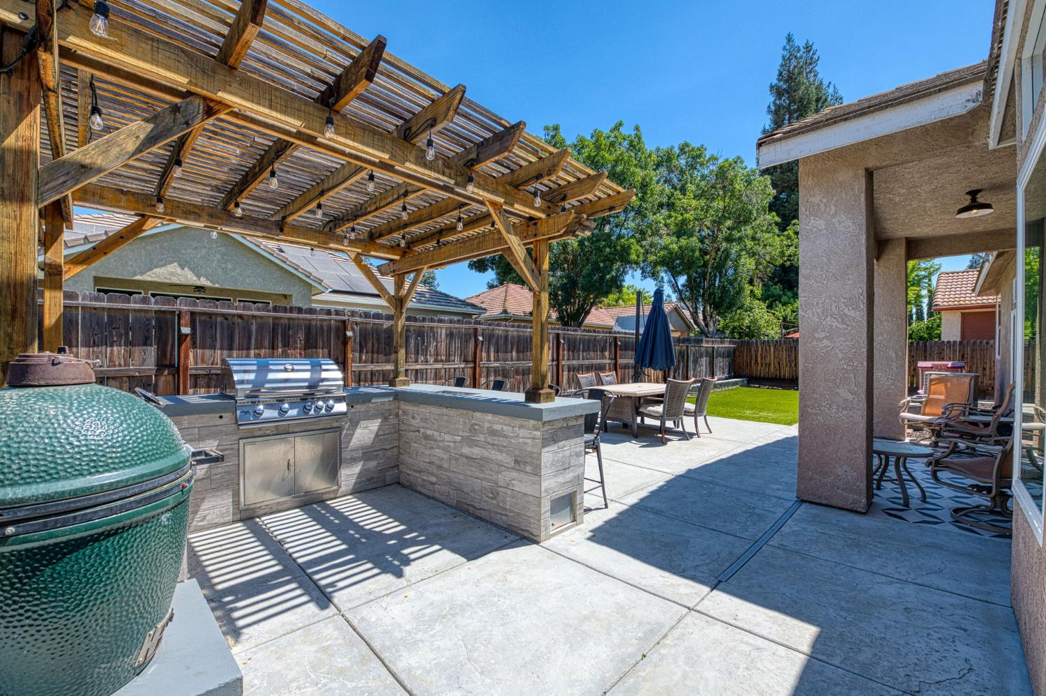 5626 W Everett Ave, Fresno, CA 93722