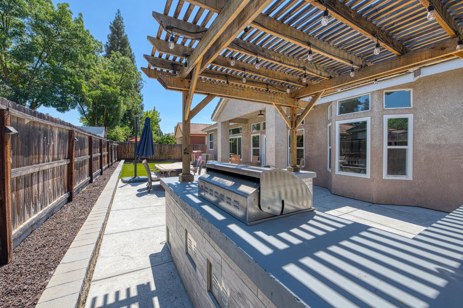5626 W Everett Ave, Fresno, CA 93722