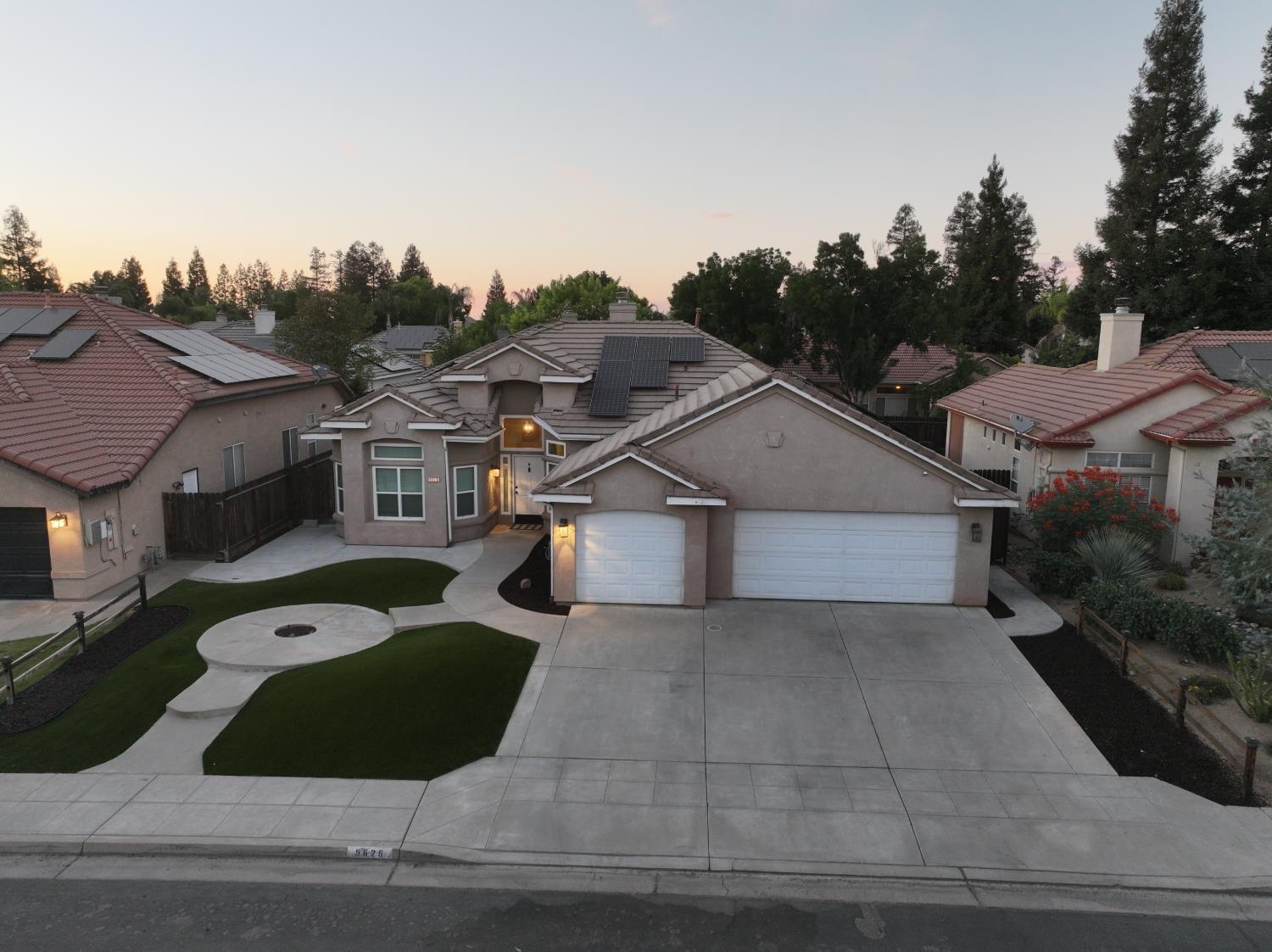 5626 W Everett Ave, Fresno, CA 93722