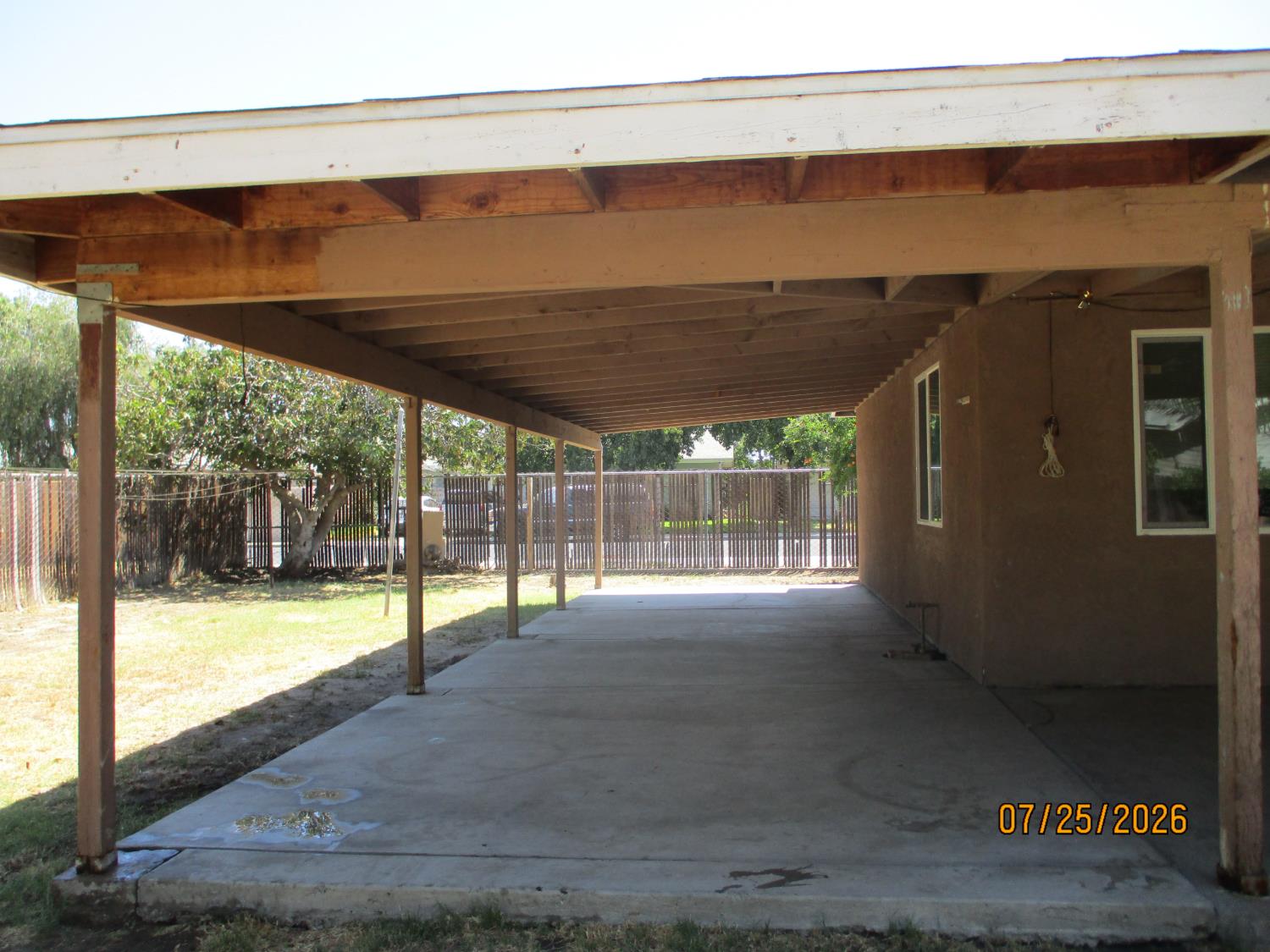 224 Scott St, Hanford, CA 93230