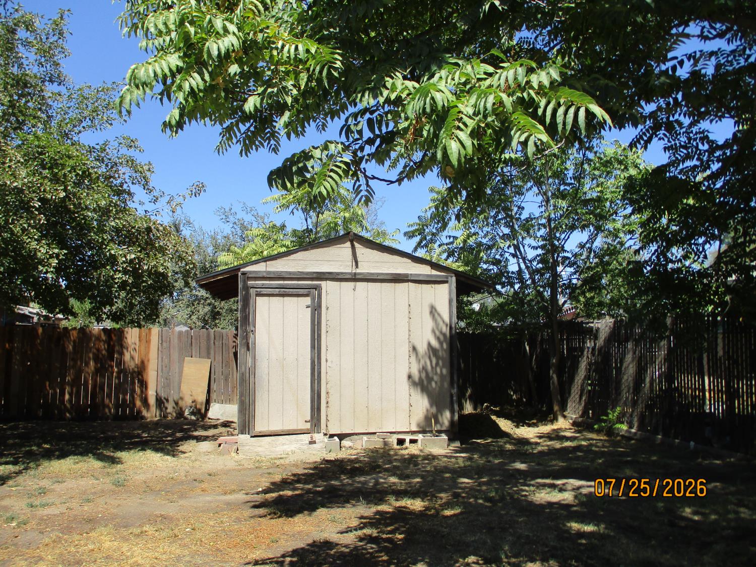 224 Scott St, Hanford, CA 93230