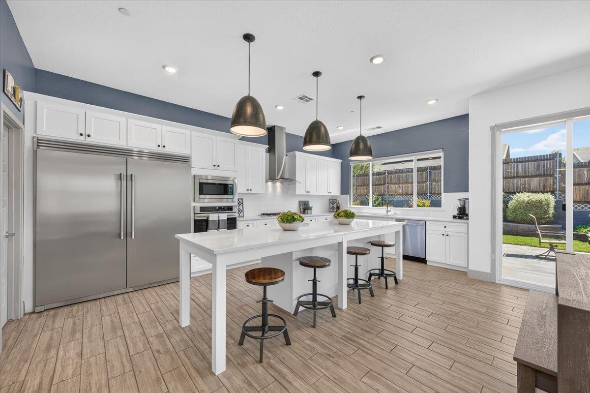 655 Huntington Ave S, Madera, CA 93636
