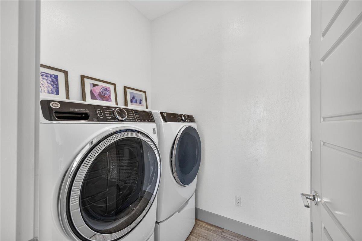 655 Huntington Ave S, Madera, CA 93636