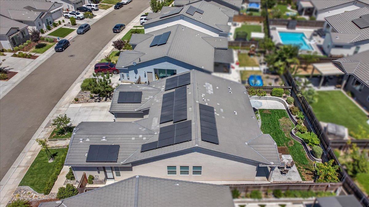 655 Huntington Ave S, Madera, CA 93636