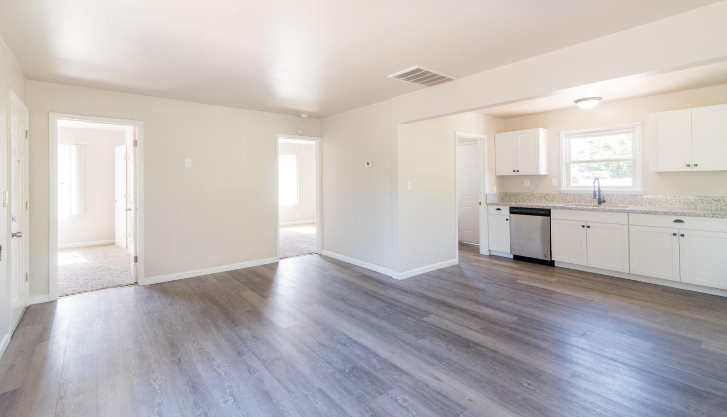 1505 E Princeton Ave, Fresno, CA 93704