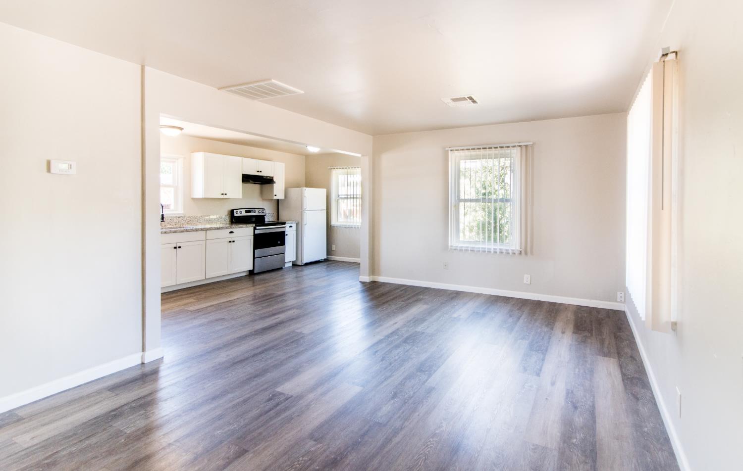 1505 E Princeton Ave, Fresno, CA 93704