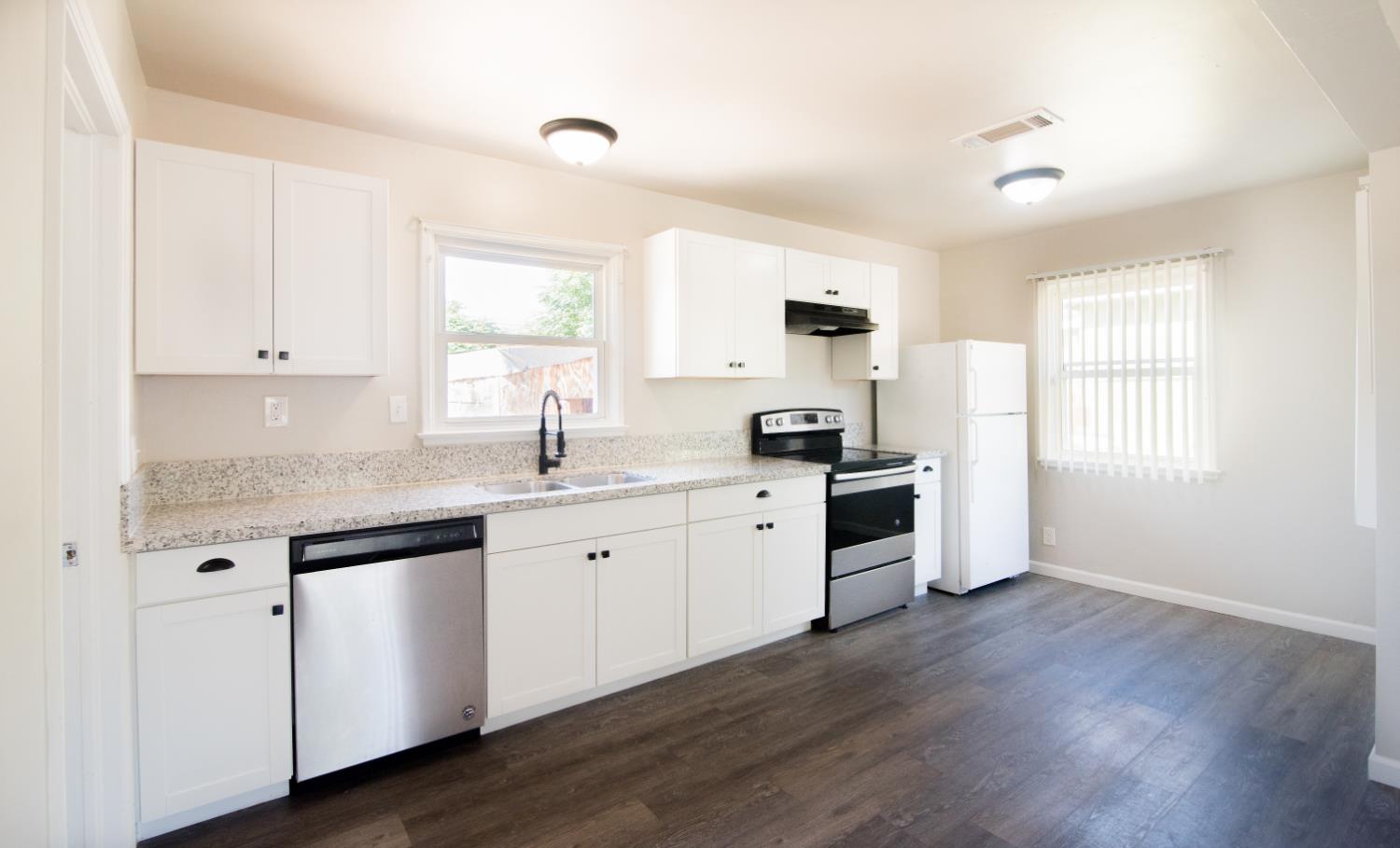 1505 E Princeton Ave, Fresno, CA 93704