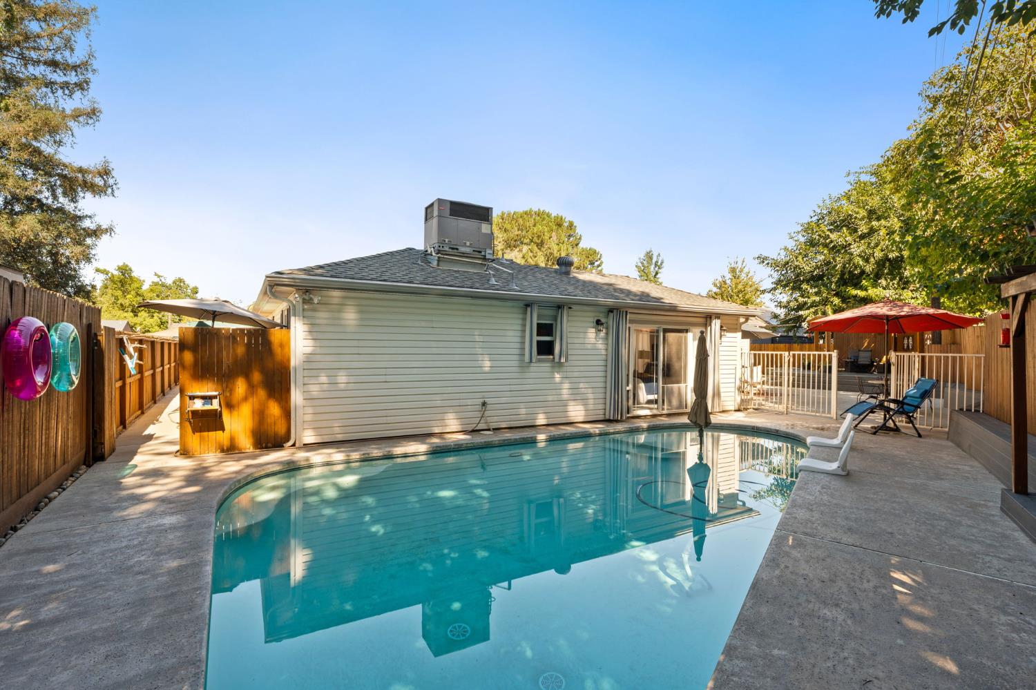 4826 N Palm Ave, Fresno, CA 93704