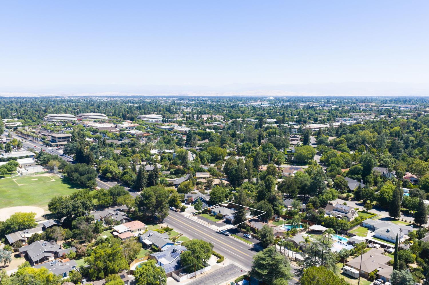 4826 N Palm Ave, Fresno, CA 93704