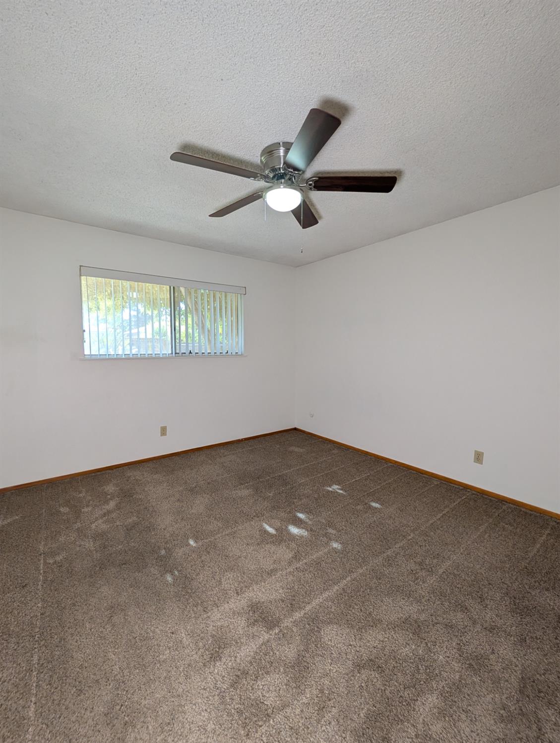 6345 N Spalding Ave, Fresno, CA 93710