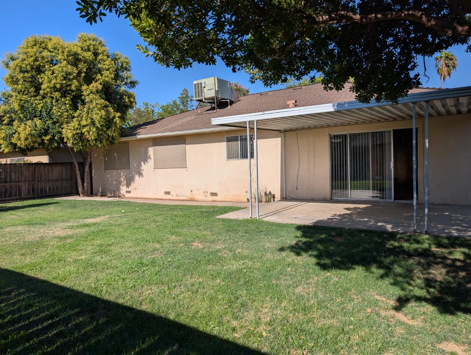 6345 N Spalding Ave, Fresno, CA 93710