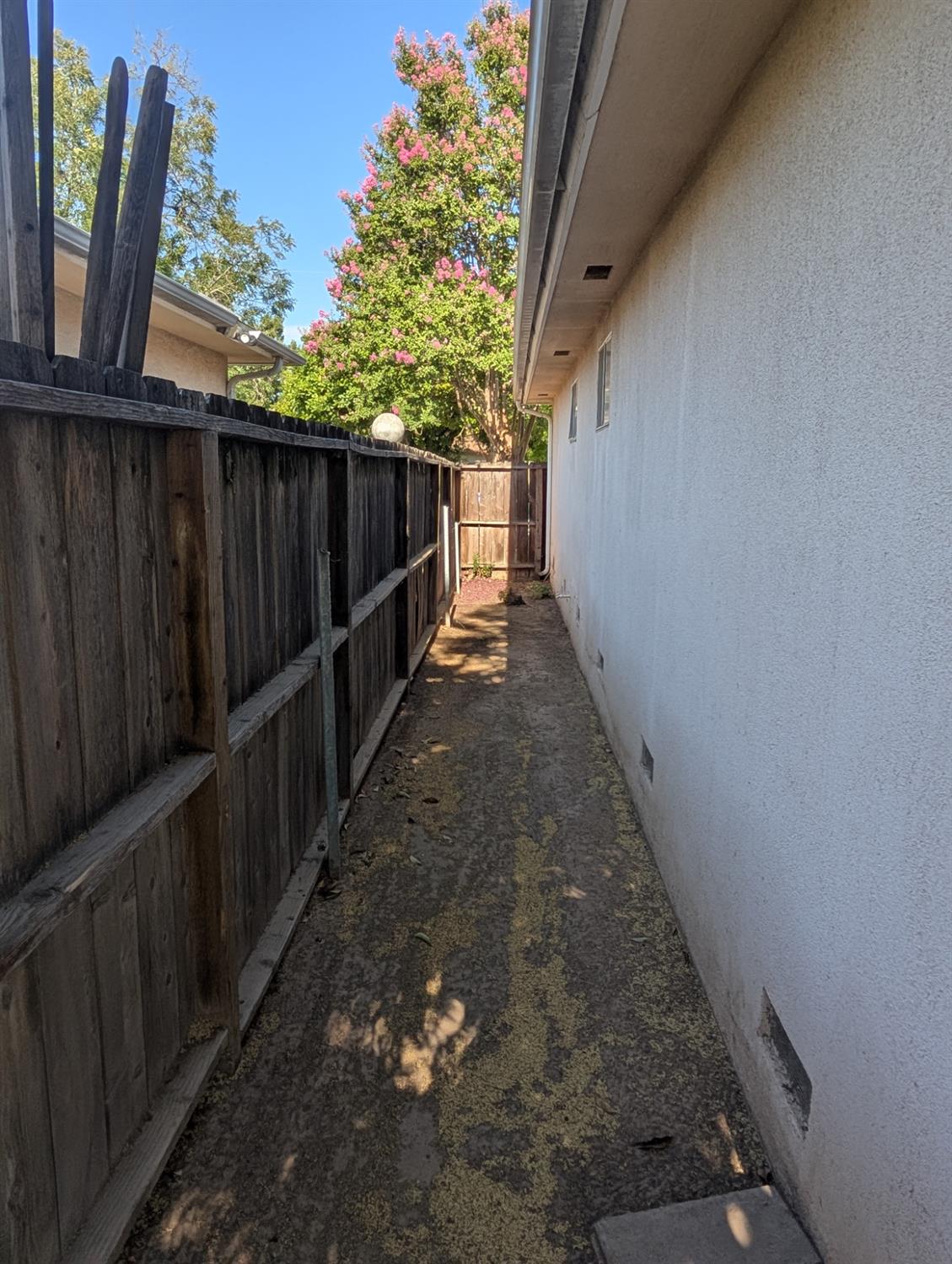 6345 N Spalding Ave, Fresno, CA 93710