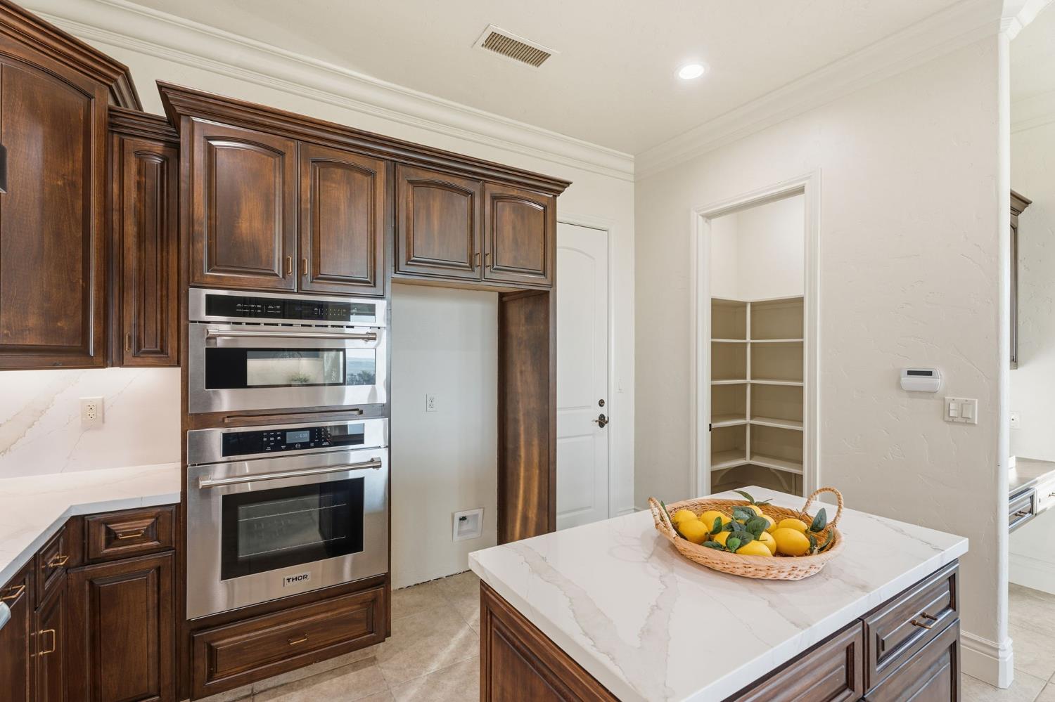 22221 Masters Dr, Friant, CA 93626