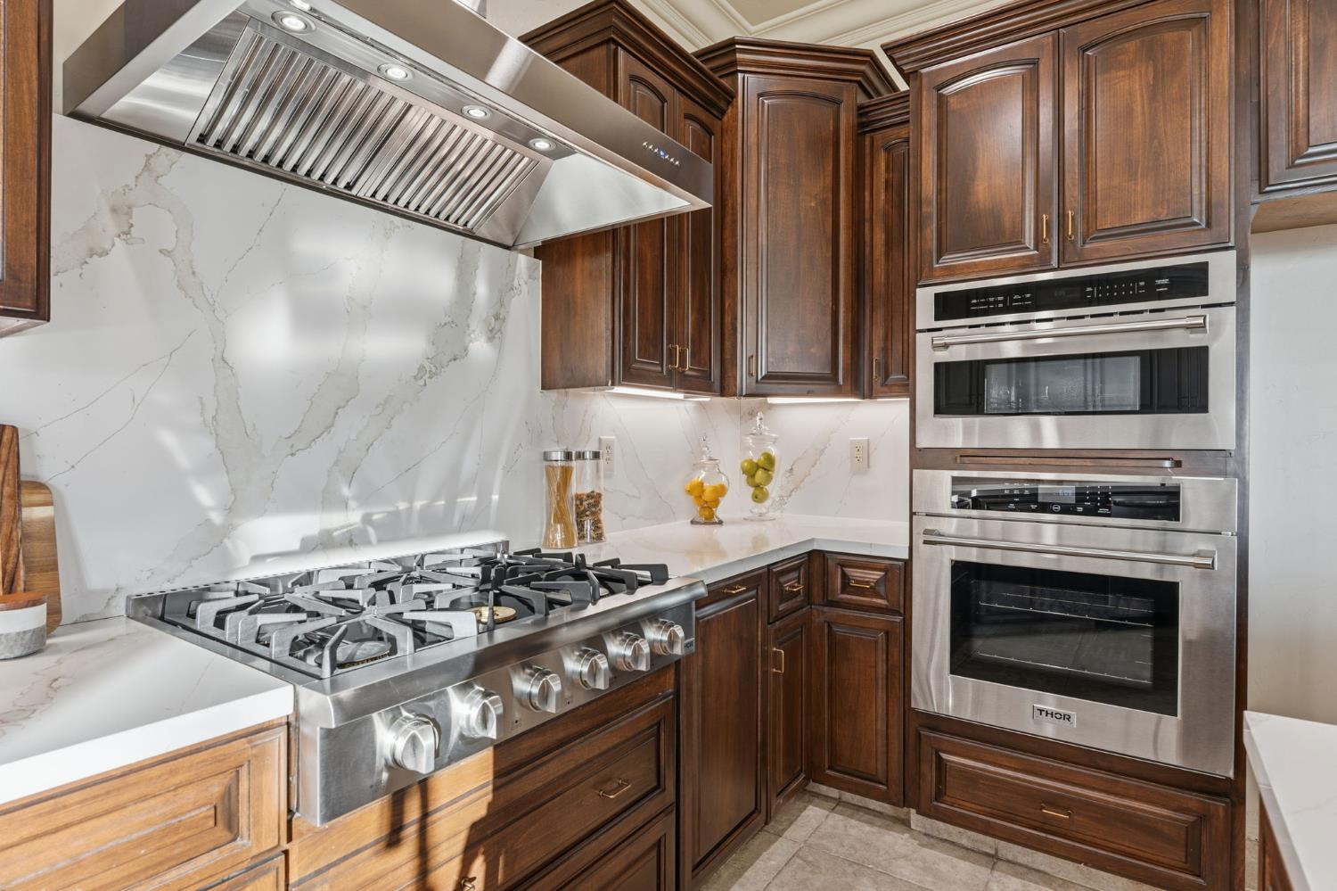 22221 Masters Dr, Friant, CA 93626