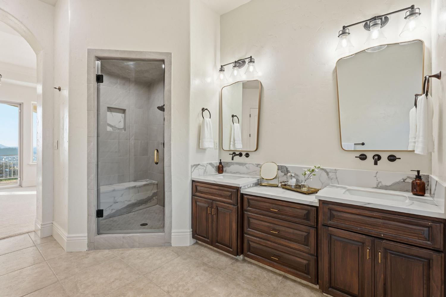 22221 Masters Dr, Friant, CA 93626