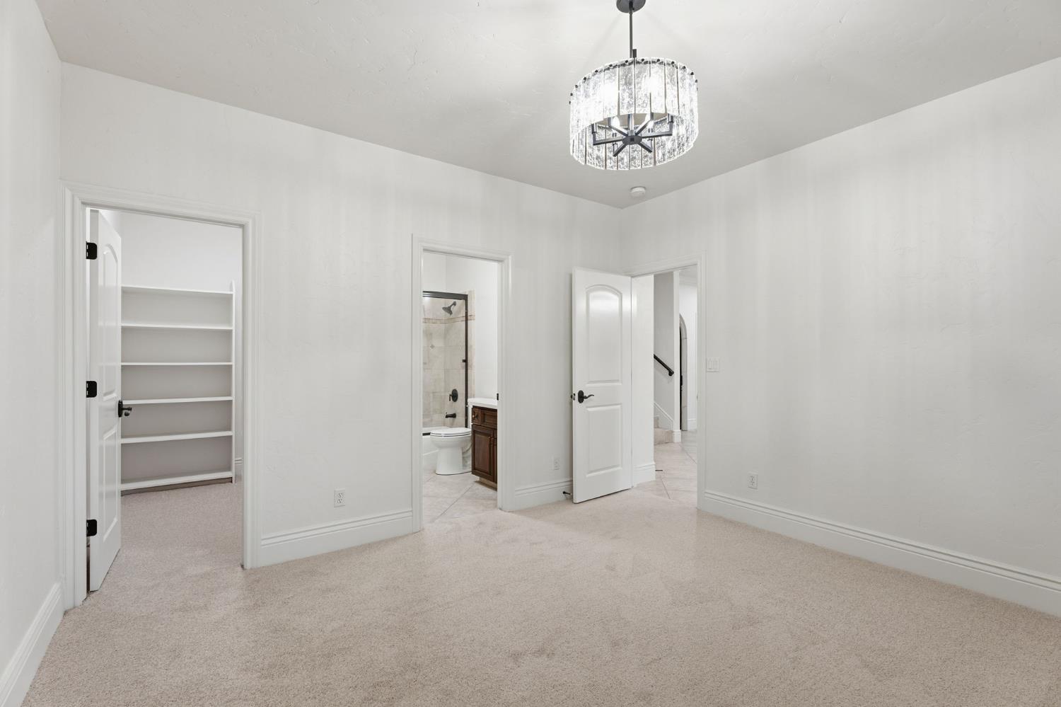 22221 Masters Dr, Friant, CA 93626