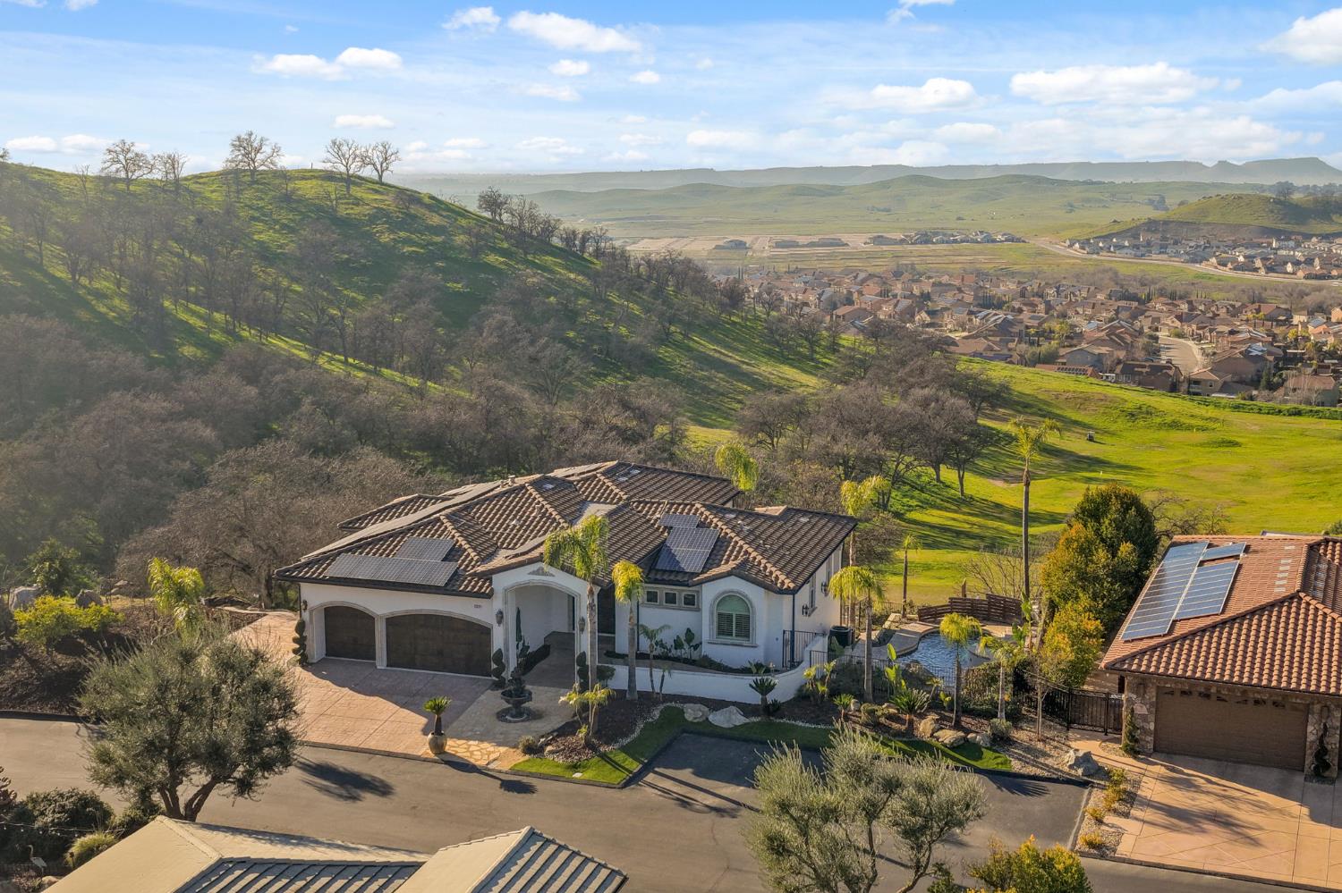 22221 Masters Dr, Friant, CA 93626
